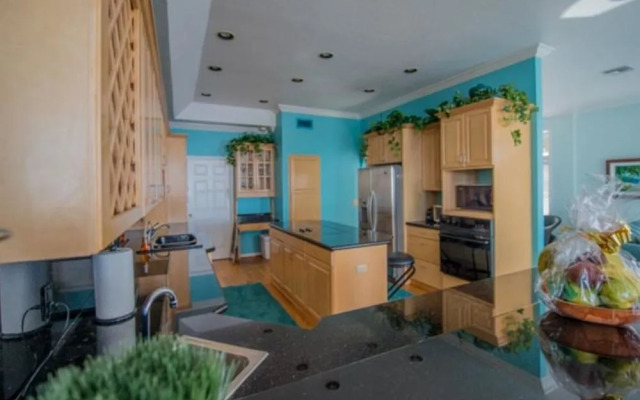 Luxury Beachfront Oasis With Private Pool - Btr 53777