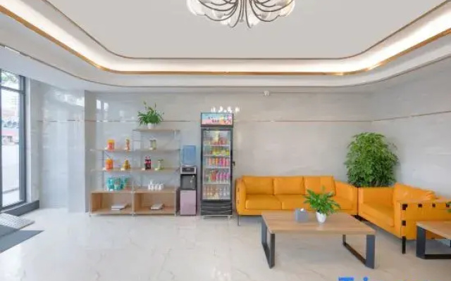 Yige Express Hotel (Tianshui Sports Center)