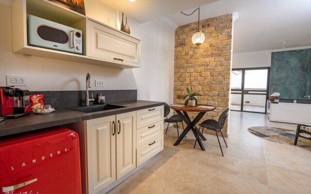 Tavor View Suites