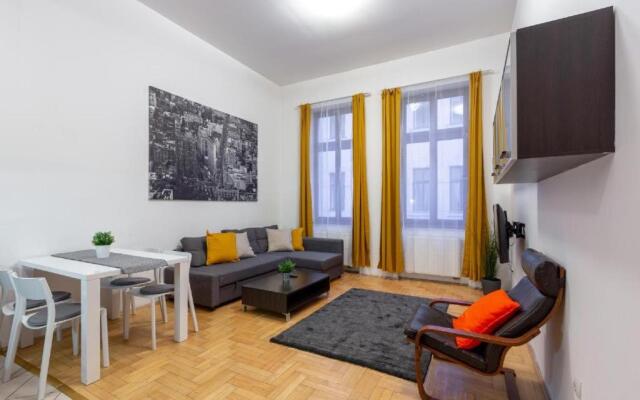 Downtown home in the Gozsdu Garden