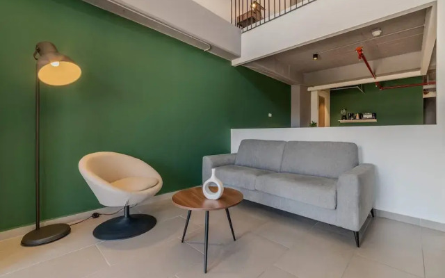 W Contemporary Loft w AC in Trendy Laureles
