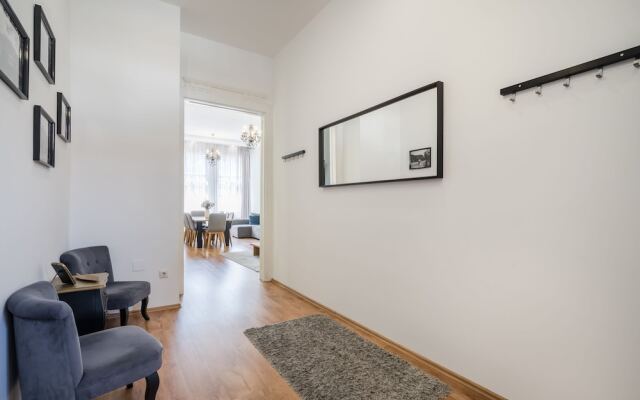 Real Apartments Zichy