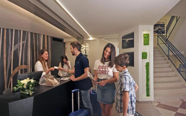 Residence Continental Resort