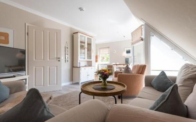 Kaept_n Gordon_ App_ 15