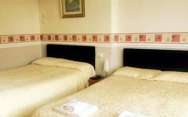 St Elmo Hotel