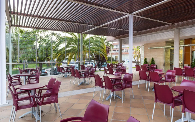 Aparthotel Costa Encantada