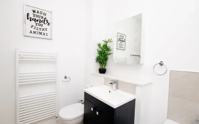 Rowan Tree Your Apartment