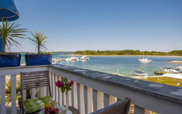 Apartments Grivičić