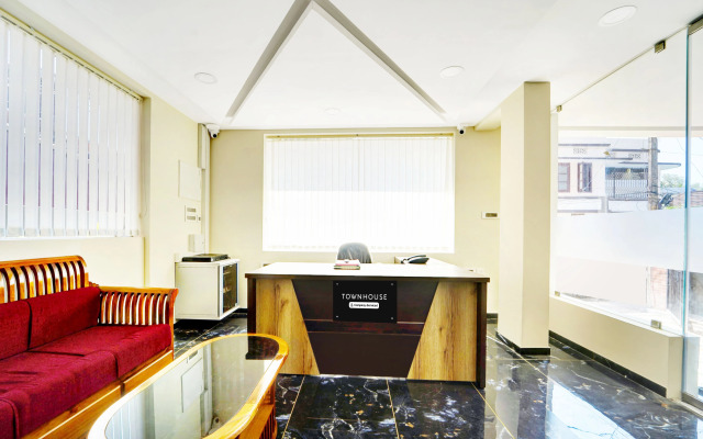 Townhouse Trivandrum Padmanabhaswamy Temple Formerly Rezt N Relaz Inn