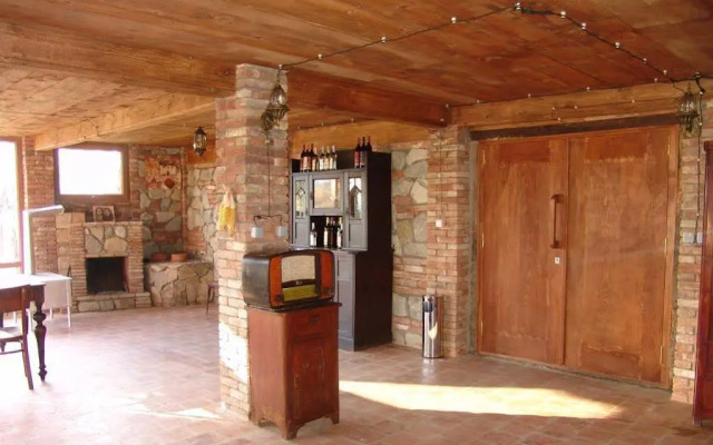 Twins Wine Cellar