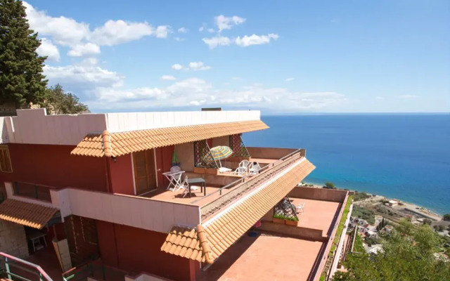 Residence Letojanni