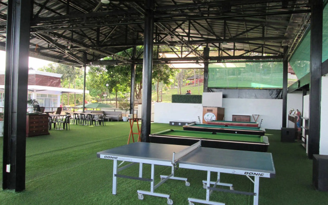 Ultra Winds Mountain Resort