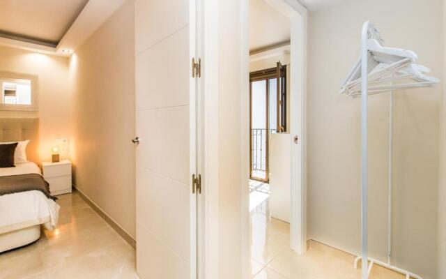 Luxurious 2 Bed Puerto Banús Apt - RDR193