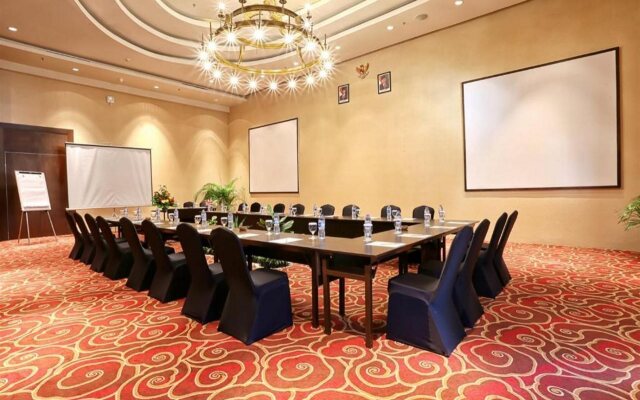 Swiss-Belhotel Rainforest