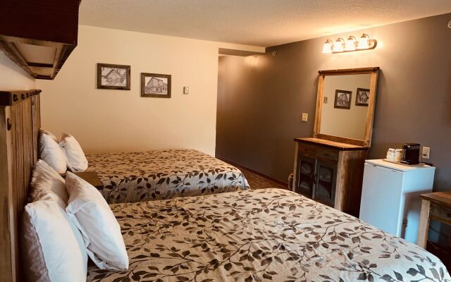 Three Valley Lake Chateau