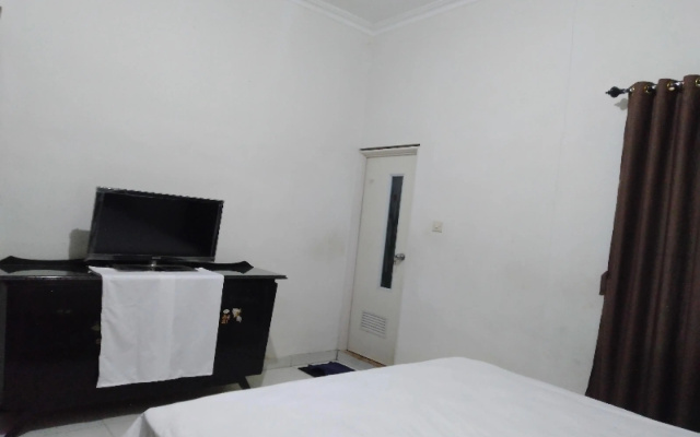 Hotel O Spring Homestay