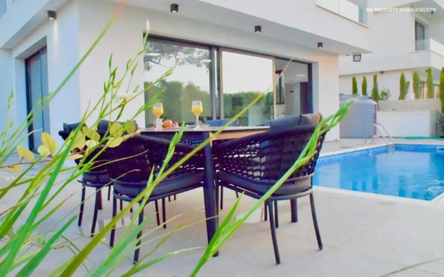 By the Beach Villa 26