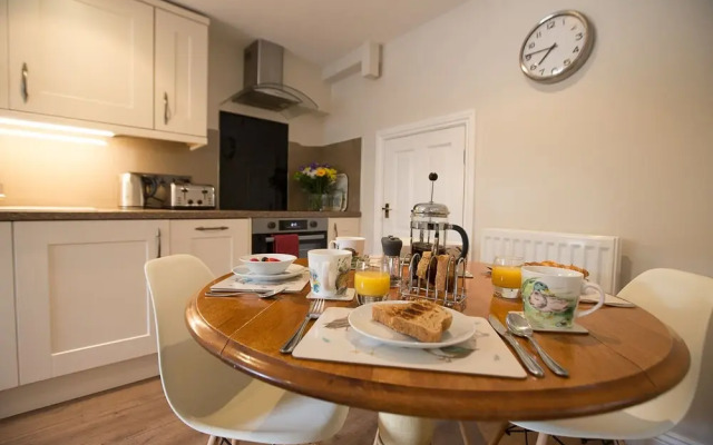 Bramwood Cottages