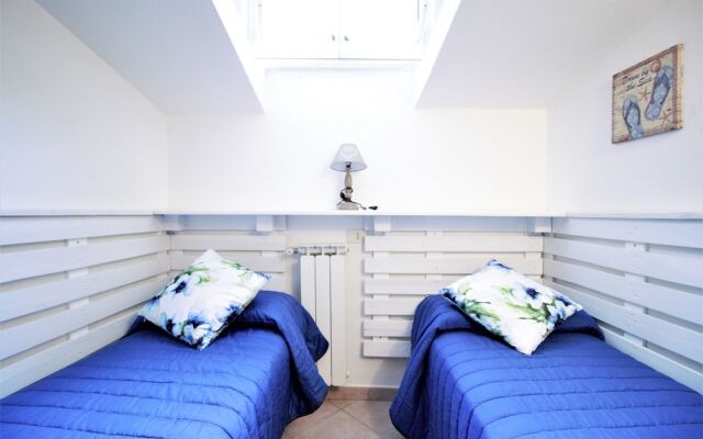 Holidaycasa Macca - Confortevole e con Vista Mare