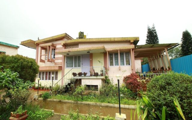 OYO 4303 Flora Home Stay