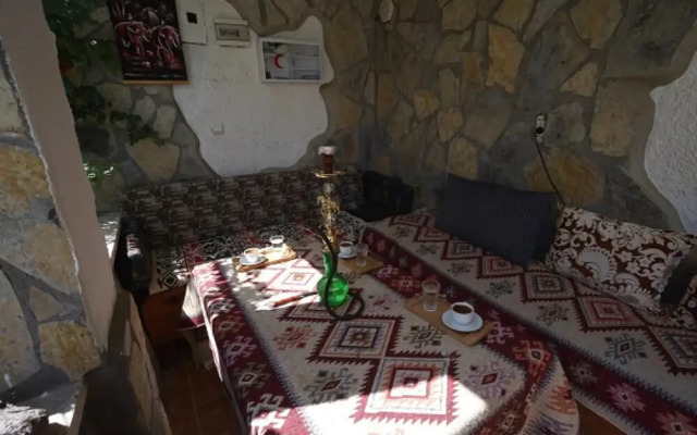 Ada Motel