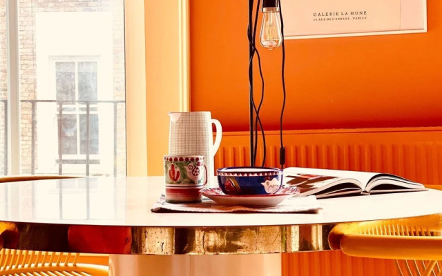 Stylish Portobello Road 2 Bedroom Easy Access