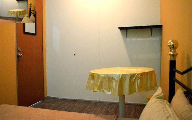 DENAI The Backpackers Residence