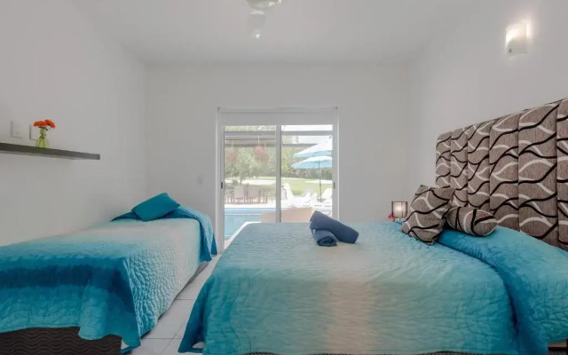 Luxury Pool & Beach House At The Mayan Riviera