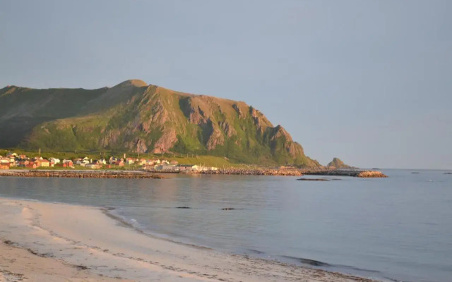 Midnattsol Rom Og Hytter