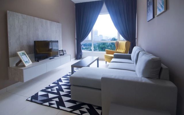 OYO 500 Home The Crest 2 BR (M)