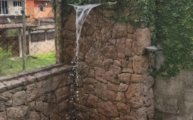 Suíte para temporada Ubatuba