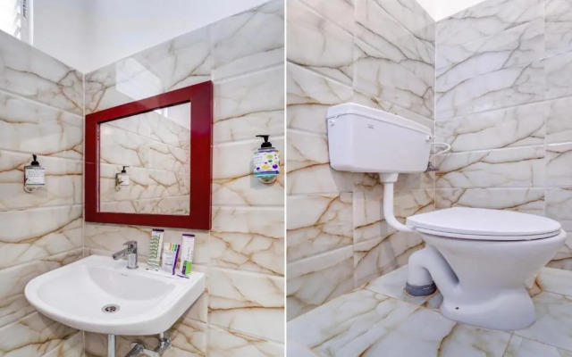 OYO 094 Bussy St Prakasam Residency