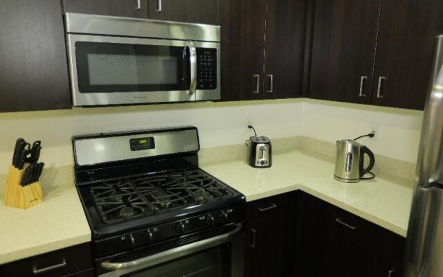 Downtown Cosmopolitan Residences