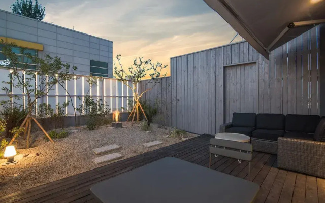 Blo By Blo Hotel