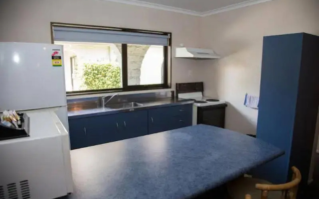 Econo Lodge The Villas