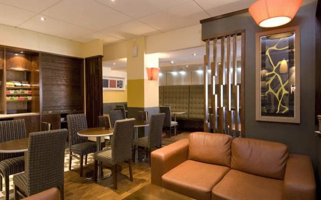 Premier Inn Coventry City Centre - Belgrade Plaza