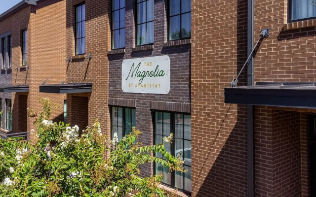 The Magnolia 4 by Avantstay Germantown Balcony