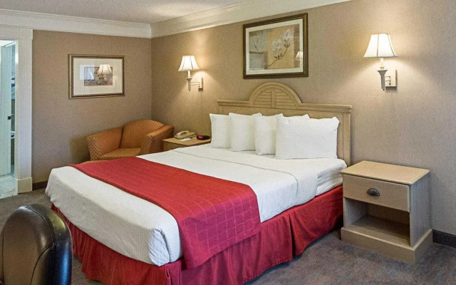 Quality Inn Near Lake Marble Falls