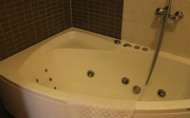 Guest House Lenkas