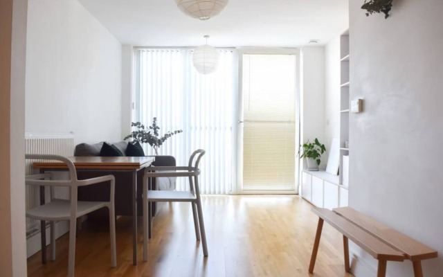 Modern 1 Bedroom Apartment in Greenwich