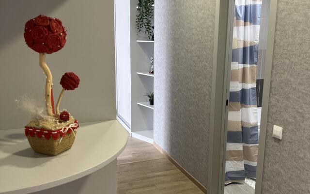 Пять звезд Кассиопеи на улице Мечникова 37