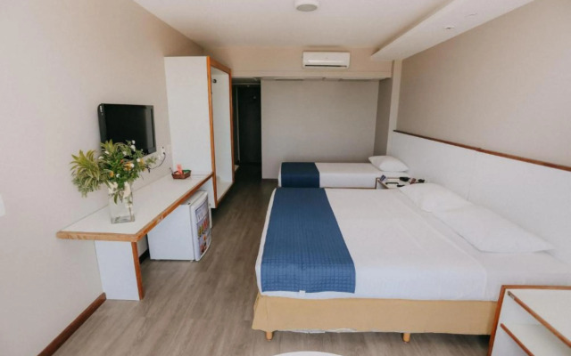 Pajuçara Praia Hotel