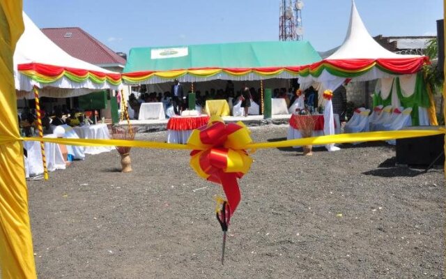 Uhuru 50 Hotel Kasese