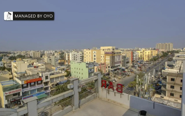 Super Oyo Townhouse Oak Hotel N7 Elite
