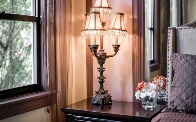Designer Decorated Palm Beach Hotel NEW