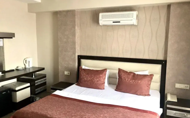 Pasabey Hotel