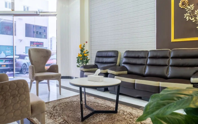 OYO Townhouse 156 Rose Hotel Apartments.