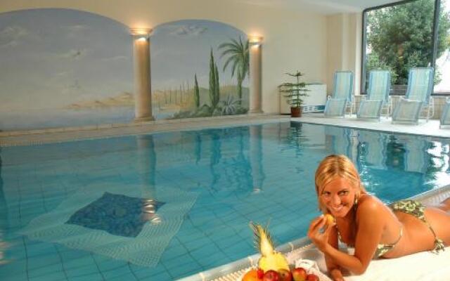 Hotel Alpenrose
