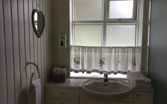 Birta Guesthouse