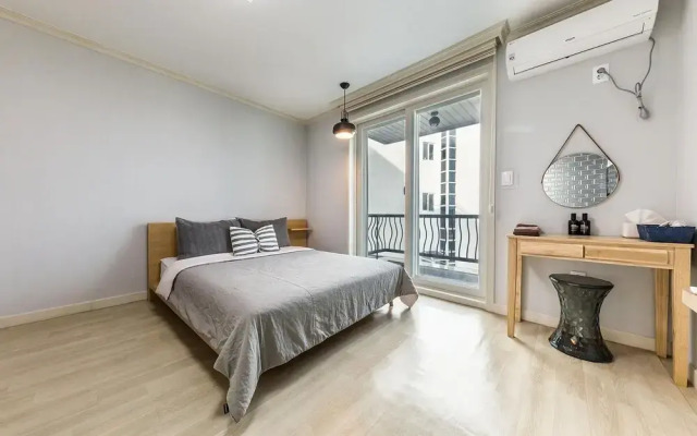 Goseong Natural House